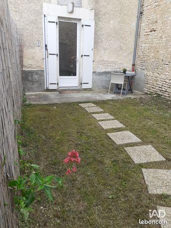 Maison à vendre 4 pièces 87 m² Neuville-de-Poitou
