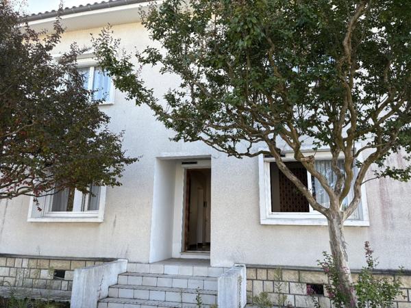 Maison familiale avec cinq chambres