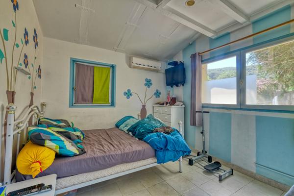 Vente maison T5 Cap Corse - Macinaggio - Rogliano 186 m2 avec jardin 1110 m2 - dépendance - garage