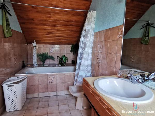 Maison proche deVillaines La Juhel 6 pièce(s) 122 m2