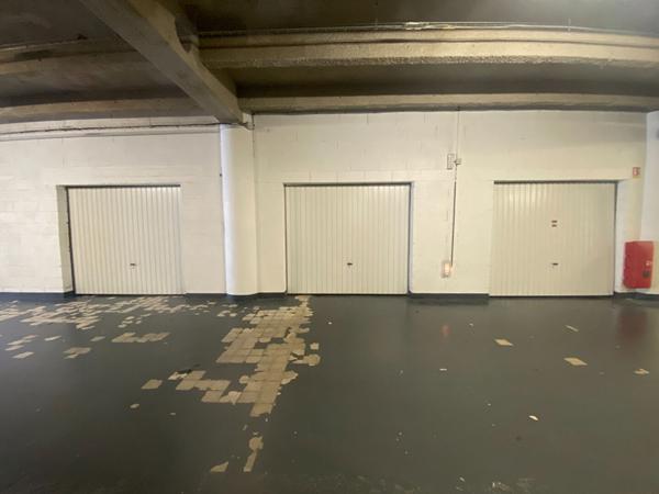 A louer superbe appartement de 110m² en hyper centre ville avec garage