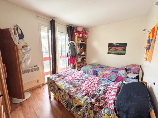 SAINT CYPRIEN PLAGE - FRONT DE MER - Appartement 3 pièces 83 m² avec balcon .
