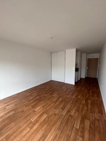 "APPARTEMENT 1 PIECE LE MANS 24M2"