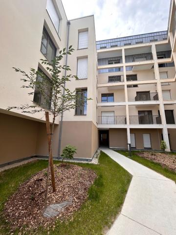 "APPARTEMENT 1 PIECE LE MANS 24M2"