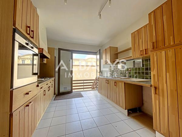 Appartement 5 pièce(s) 4 chambre(s) 130 m²