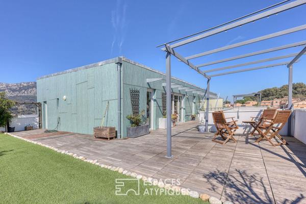 Dernier étage avec terrasse en rooftop