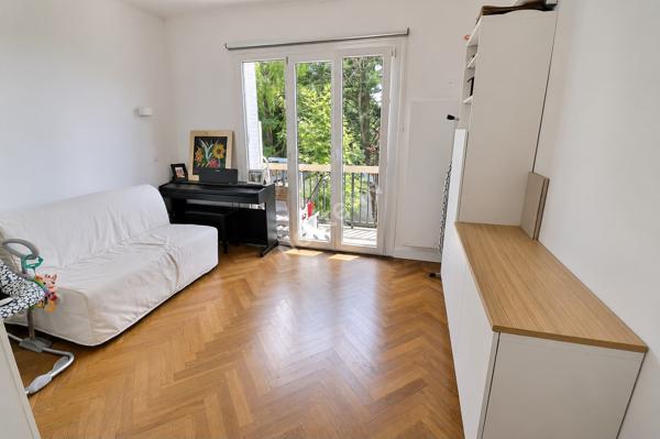 Appartement  4 pièce(s)