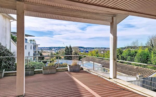 Appartement à vendre    4 pièces • 125 m2 Bayonne