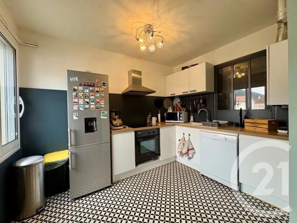 Appartement T3 à vendre  3 pièces - 62,36 m 2   LOURDES  - 65