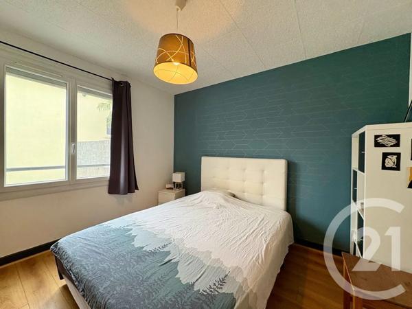 Appartement T3 à vendre  3 pièces - 62,36 m 2   LOURDES  - 65