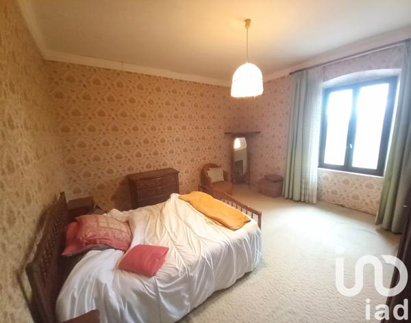 Maison à vendre 7 pièces 166 m² Saintigny