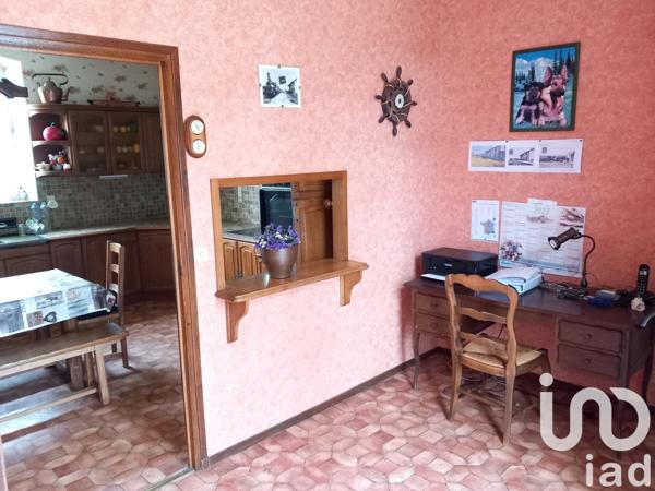 Maison à vendre 7 pièces 166 m² Saintigny