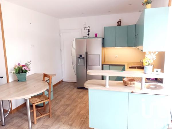 Maison à vendre 7 pièces 166 m² Saintigny