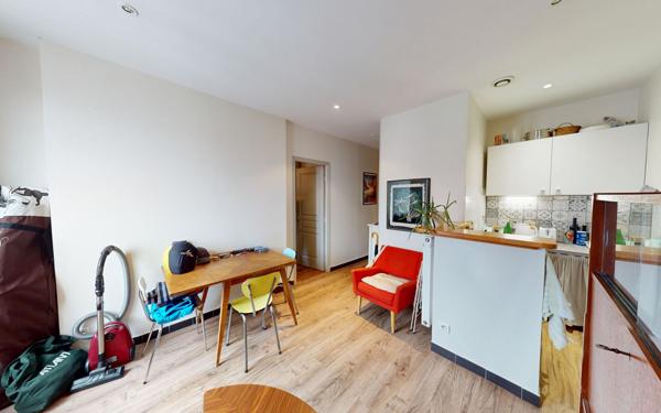 Appartement à vendre    2 pièces • 28,77 m2 Lyon 7