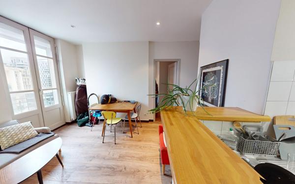 Appartement à vendre    2 pièces • 28,77 m2 Lyon 7
