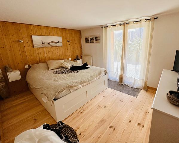 Cap Ferret plage de l’Horizon, jolie villa bois « esprit cabane » à deux pas des dunes et de l’océan avec jardin, solarium et jacuzzi