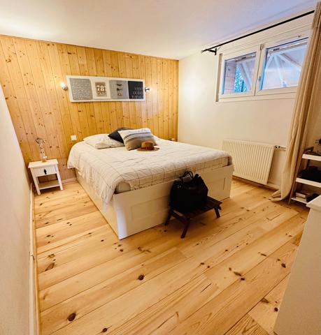 Cap Ferret plage de l’Horizon, jolie villa bois « esprit cabane » à deux pas des dunes et de l’océan avec jardin, solarium et jacuzzi