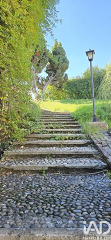 Maison à vendre 7 pièces 170 m² Le Mérévillois