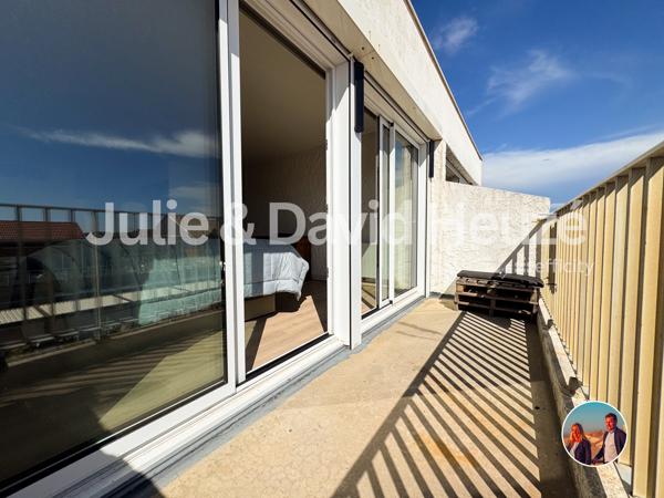 Appartement
         2 pièces
        - 53 m² 222 000 € *