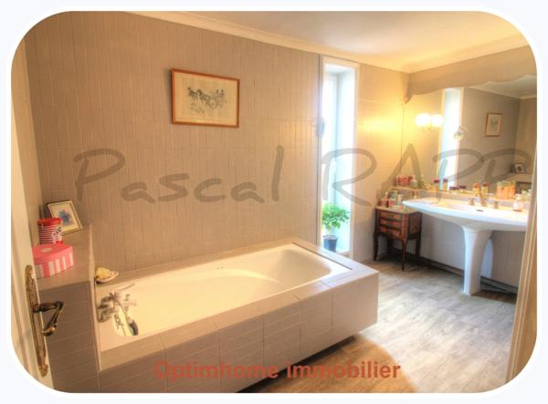 Maison à vendre 5 pièces VIAS (34)