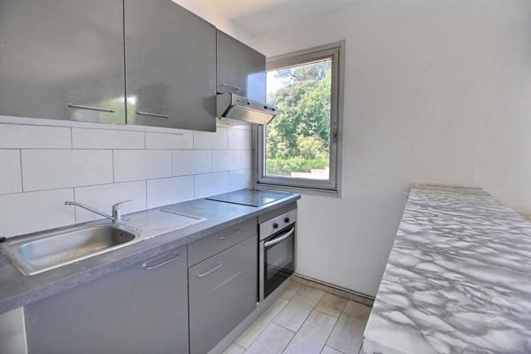 Montpellier 2 pièces 41 m² Quartier Estanove