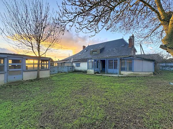 Maison à vendre à Gennes Val de Loire - 5 chambres, 200 m²