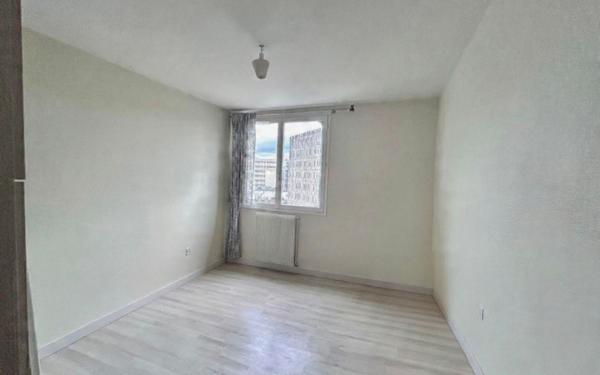 Appartement à louer    3 pièces •  Périgueux