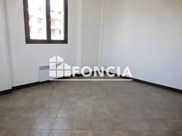 Location Studio 23.28 m² - 54 AVENUE EMILE COSSONNEAU A Noisy Le Grand 93160