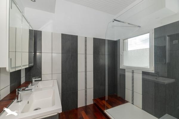Maison 226 180 € Hourtin 4 p 70 m² DPE D