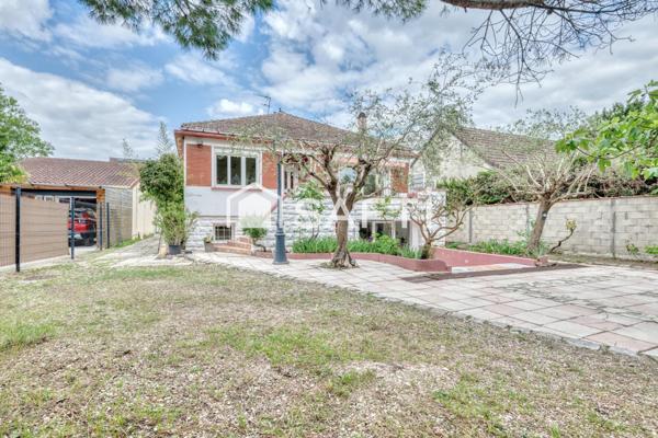 Maison familiale avec dépendances de 74m2