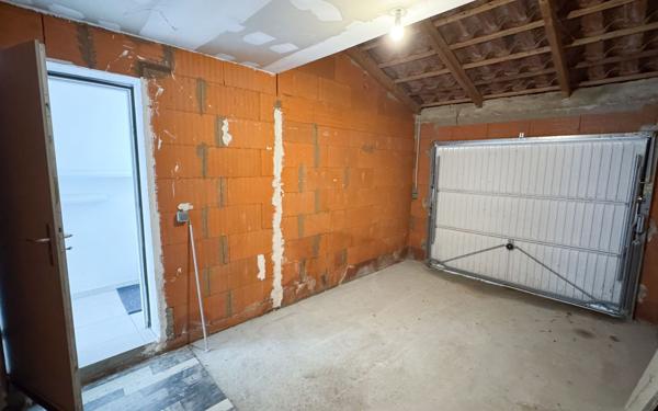 Maison à vendre    4 pièces •  Aubignan