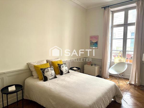 RENNES CENTRE – T2 -  51 m² MEUBLÉ CHARME