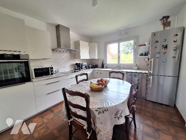 Villa Individuelle 4 chambres, bureau, dressing, jardin, double garage 10 min LILLE