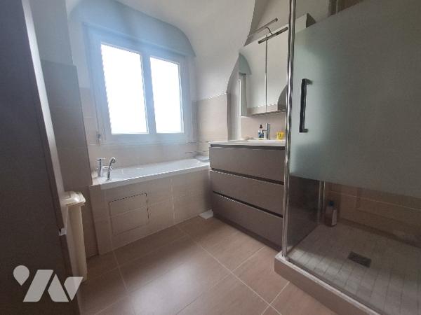 Villa Individuelle 4 chambres, bureau, dressing, jardin, double garage 10 min LILLE