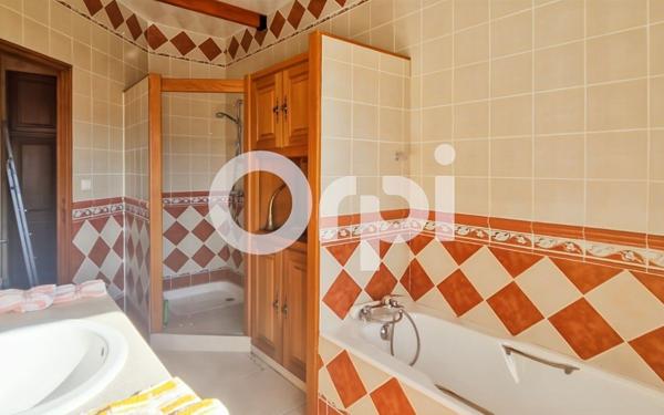 Maison à vendre    5 pièces • 136,50 m2 Ruoms