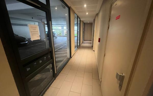 Appartement à vendre    2 pièces • 45,64 m2 Le Bourget