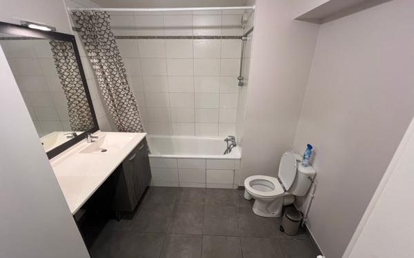 Appartement à vendre    2 pièces • 45,64 m2 Le Bourget