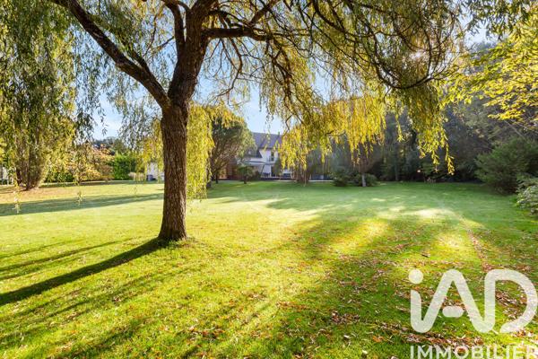 Maison à vendre 9 pièces 283 m² Sautron