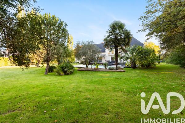 Maison à vendre 9 pièces 283 m² Sautron