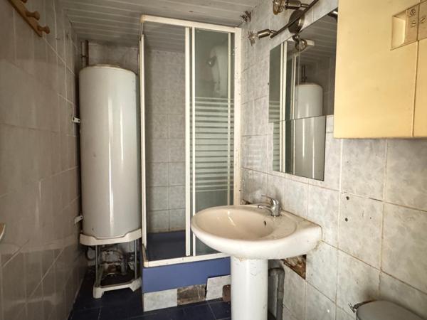 Jolie Maison de pays avec un appartement F2 et garage