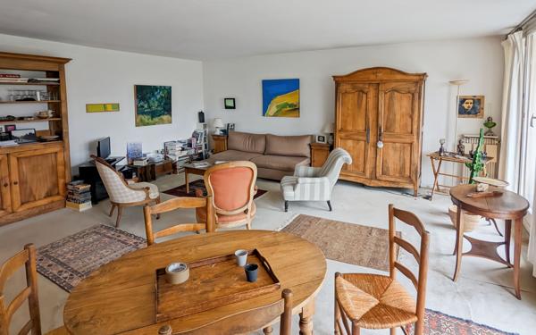 Appartement à vendre    3 pièces • 82 m2 Rambouillet