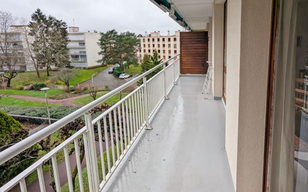 Appartement à vendre    3 pièces • 82 m2 Rambouillet