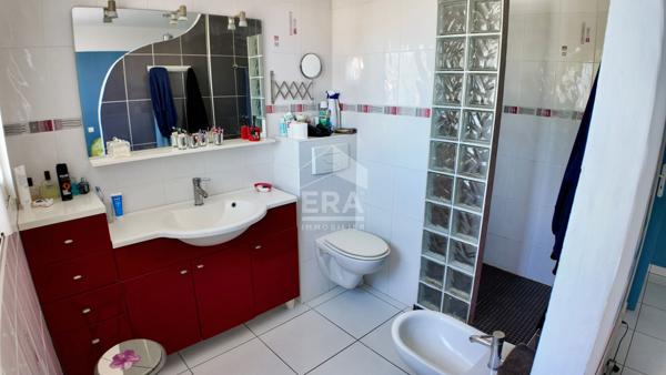 À vendre à Saleilles : Maison plain-pied 5 pièces avec piscine et sous-sol