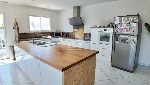 À vendre à Saleilles : Maison plain-pied 5 pièces avec piscine et sous-sol
