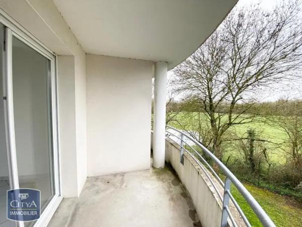 Appartement à louer 2 pièces 48m² Niort (79000)