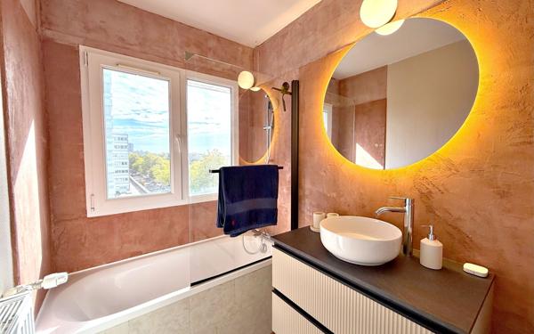 Appartement à louer    2 pièces •  Mons-en-Baroeul