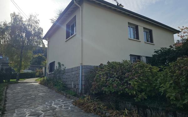 Maison à vendre    6 pièces • 110,11 m2 Saint-Étienne