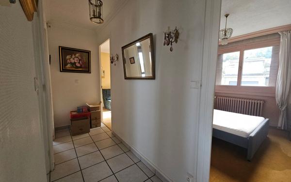 Maison à vendre    6 pièces • 110,11 m2 Saint-Étienne