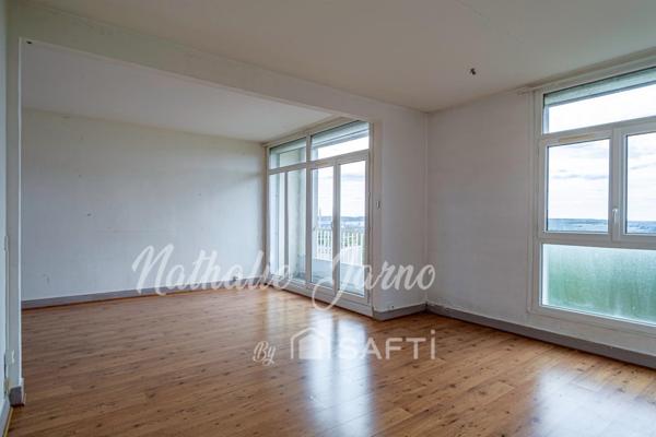 Appartement 3 chambres grand séjour vue dégagée