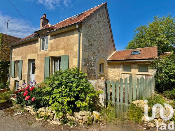 Maison de ville 2 pièces de 64 m² à Donzy (58220)